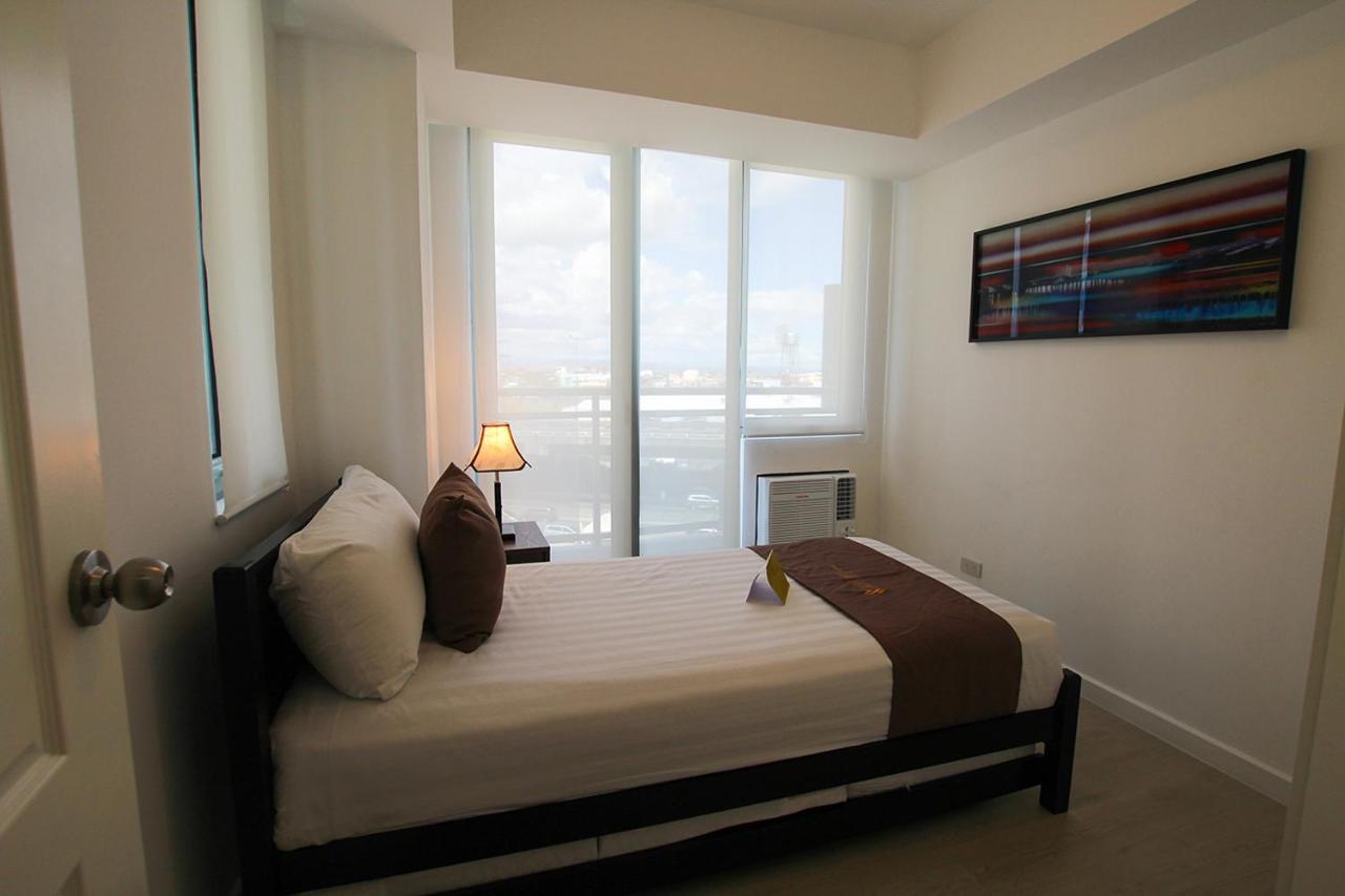 Siglo Suites @ The Azure Urban Resort Residences Paranaque City Экстерьер фото