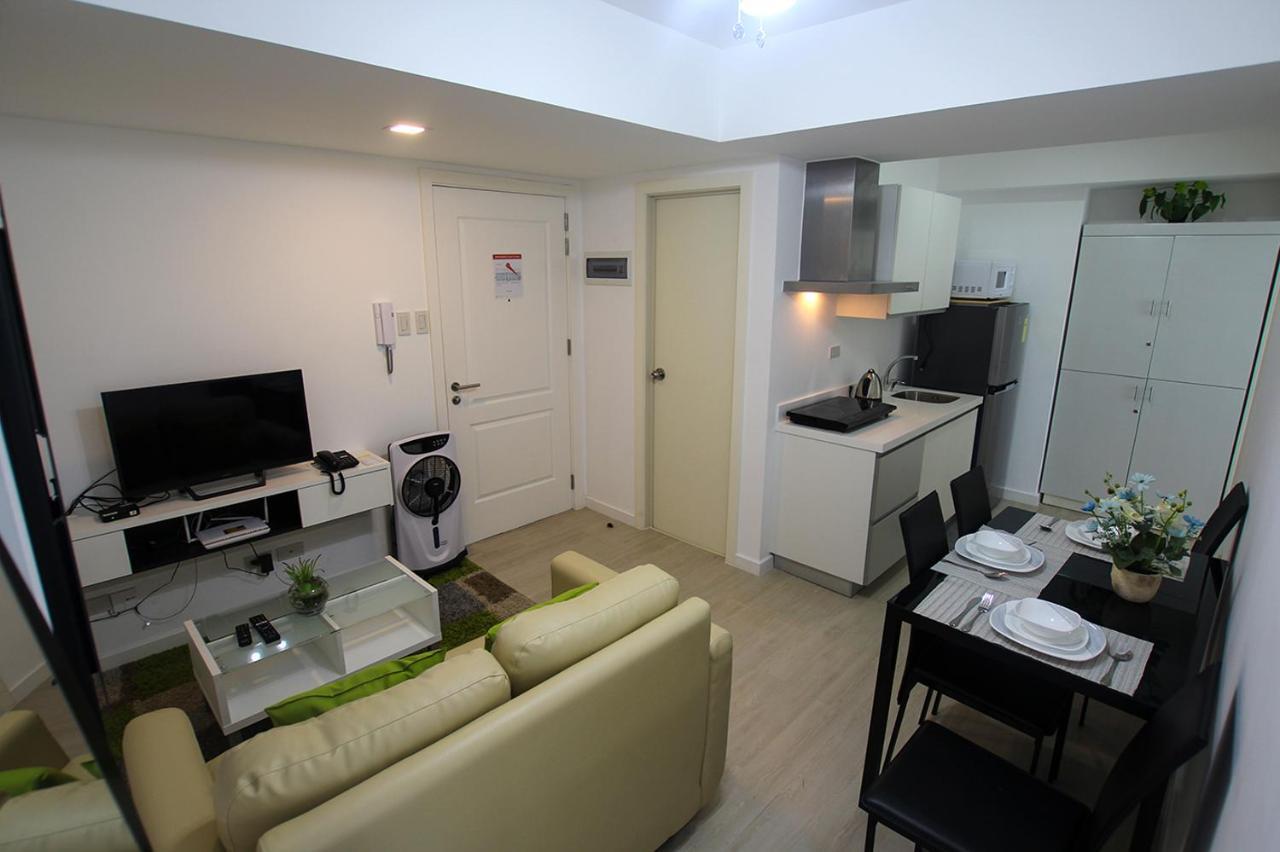 Siglo Suites @ The Azure Urban Resort Residences Paranaque City Экстерьер фото